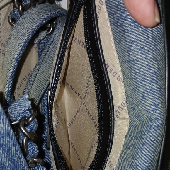 Steve Madden Washed Blue Denim Borla Crossbody - Picture 10 of 16